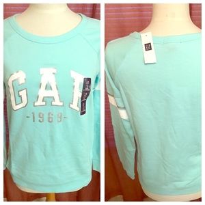 GAP Long Sleeve Sweater
